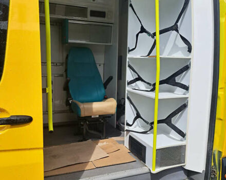 Мерседес Sprinter, объемом двигателя 2.2 л и пробегом 252 тыс. км за 10500 $, фото 11 на Automoto.ua