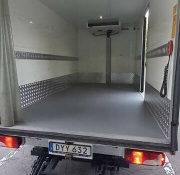 Мерседес Sprinter, объемом двигателя 2.2 л и пробегом 255 тыс. км за 19900 $, фото 14 на Automoto.ua
