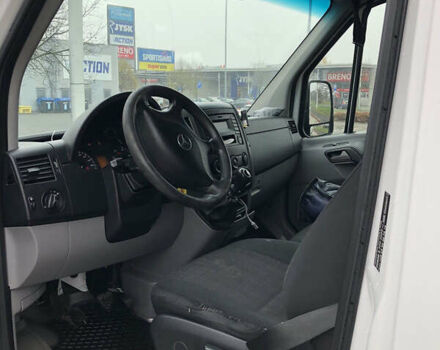 Мерседес Sprinter, объемом двигателя 0 л и пробегом 423 тыс. км за 12100 $, фото 9 на Automoto.ua