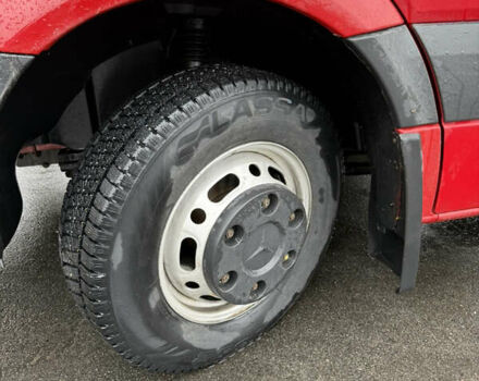 Мерседес Sprinter, объемом двигателя 2.1 л и пробегом 425 тыс. км за 17900 $, фото 3 на Automoto.ua