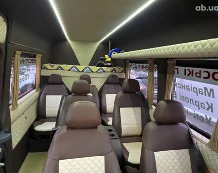 Мерседес Sprinter, объемом двигателя 2.2 л и пробегом 737 тыс. км за 25000 $, фото 27 на Automoto.ua