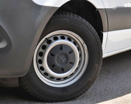 Мерседес Sprinter, объемом двигателя 2.2 л и пробегом 191 тыс. км за 27500 $, фото 12 на Automoto.ua