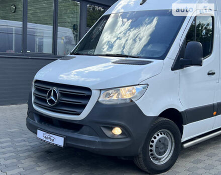 Мерседес Sprinter, объемом двигателя 2.2 л и пробегом 308 тыс. км за 27500 $, фото 14 на Automoto.ua