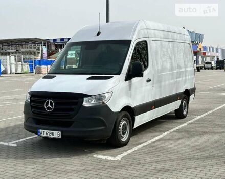 Мерседес Sprinter, объемом двигателя 0 л и пробегом 181 тыс. км за 22900 $, фото 2 на Automoto.ua