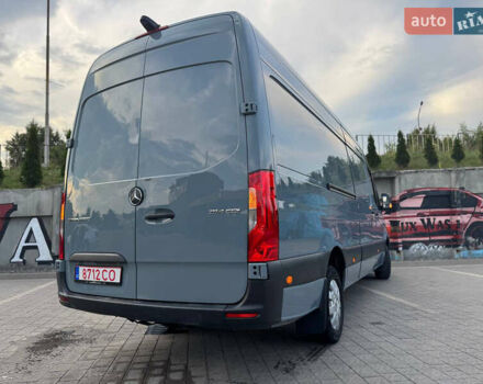 Мерседес Sprinter, объемом двигателя 2.14 л и пробегом 425 тыс. км за 24350 $, фото 11 на Automoto.ua