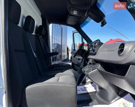 Мерседес Sprinter, объемом двигателя 2.2 л и пробегом 169 тыс. км за 29900 $, фото 30 на Automoto.ua