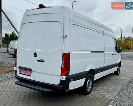 Мерседес Sprinter, об'ємом двигуна 2 л та пробігом 216 тис. км за 27999 $, фото 3 на Automoto.ua