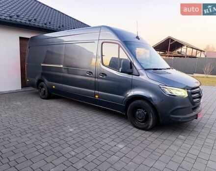 Мерседес Sprinter, объемом двигателя 2.99 л и пробегом 660 тыс. км за 29999 $, фото 2 на Automoto.ua