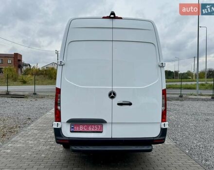 Мерседес Sprinter, об'ємом двигуна 2 л та пробігом 216 тис. км за 27999 $, фото 4 на Automoto.ua