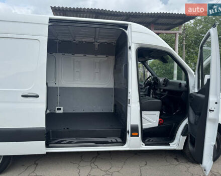 Мерседес Sprinter, объемом двигателя 2.2 л и пробегом 230 тыс. км за 24700 $, фото 24 на Automoto.ua