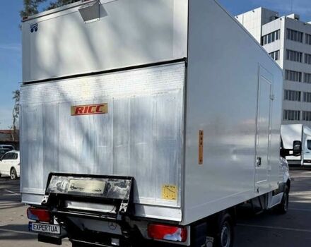 Мерседес Sprinter, объемом двигателя 2.2 л и пробегом 111 тыс. км за 34999 $, фото 2 на Automoto.ua