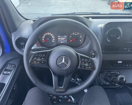 Мерседес Sprinter, объемом двигателя 2.2 л и пробегом 223 тыс. км за 23800 $, фото 5 на Automoto.ua
