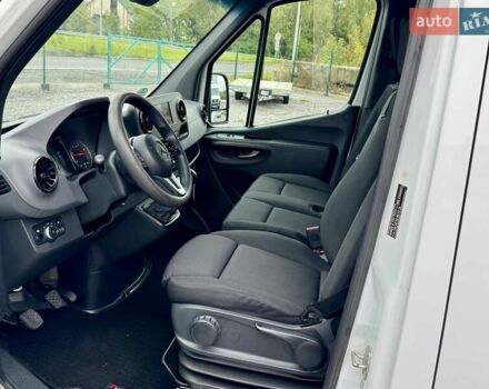 Мерседес Sprinter, об'ємом двигуна 2 л та пробігом 216 тис. км за 27999 $, фото 8 на Automoto.ua