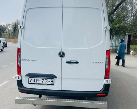 Мерседес Sprinter, об'ємом двигуна 3 л та пробігом 271 тис. км за 45945 $, фото 4 на Automoto.ua