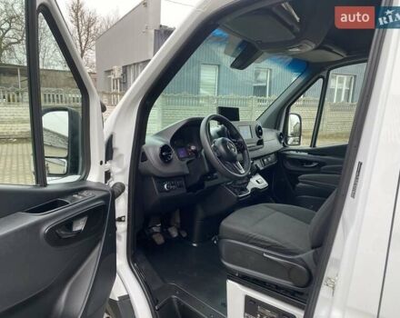 Мерседес Sprinter, объемом двигателя 2.14 л и пробегом 294 тыс. км за 23800 $, фото 11 на Automoto.ua