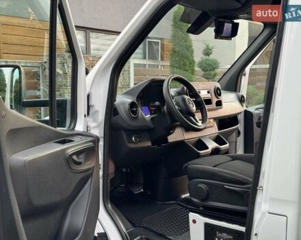 Мерседес Sprinter, объемом двигателя 2.2 л и пробегом 200 тыс. км за 24800 $, фото 14 на Automoto.ua