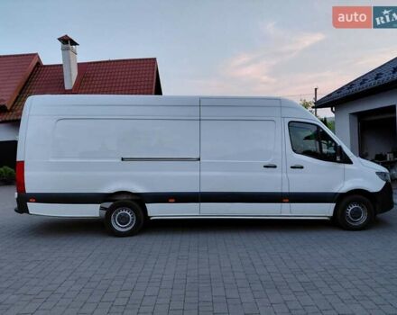 Мерседес Sprinter, объемом двигателя 0 л и пробегом 317 тыс. км за 30298 $, фото 4 на Automoto.ua