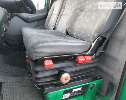 Мерседес Sprinter, объемом двигателя 2.69 л и пробегом 370 тыс. км за 15000 $, фото 47 на Automoto.ua