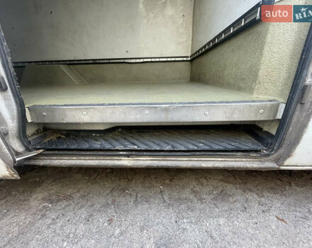 Мерседес Sprinter, об'ємом двигуна 2.2 л та пробігом 111 тис. км за 5500 $, фото 2 на Automoto.ua