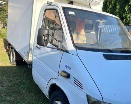 Мерседес Sprinter, объемом двигателя 2.7 л и пробегом 300 тыс. км за 9500 $, фото 4 на Automoto.ua