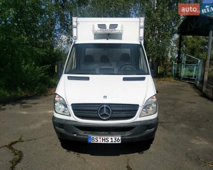 Мерседес Sprinter, объемом двигателя 2.2 л и пробегом 242 тыс. км за 14000 $, фото 1 на Automoto.ua