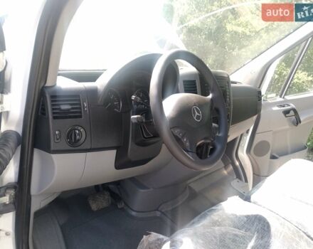 Мерседес Sprinter, об'ємом двигуна 2.2 л та пробігом 242 тис. км за 14000 $, фото 12 на Automoto.ua