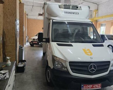 Мерседес Sprinter, объемом двигателя 0 л и пробегом 310 тыс. км за 23000 $, фото 1 на Automoto.ua