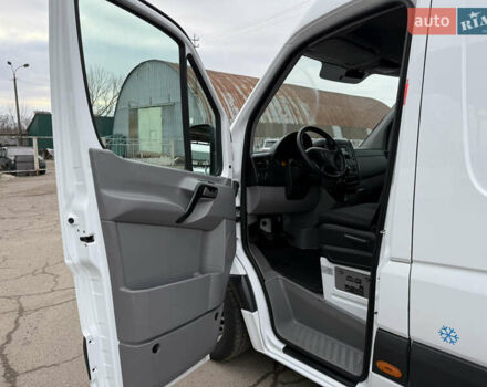 Мерседес Sprinter, об'ємом двигуна 2.2 л та пробігом 267 тис. км за 22700 $, фото 48 на Automoto.ua