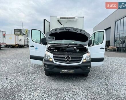 Мерседес Sprinter, объемом двигателя 2.2 л и пробегом 200 тыс. км за 26900 $, фото 28 на Automoto.ua
