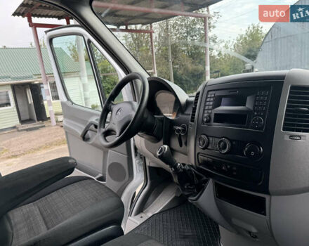 Мерседес Sprinter, объемом двигателя 2.2 л и пробегом 267 тыс. км за 22500 $, фото 29 на Automoto.ua