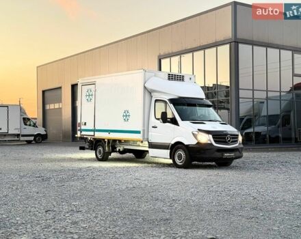 Мерседес Sprinter, объемом двигателя 2.2 л и пробегом 200 тыс. км за 21900 $, фото 4 на Automoto.ua