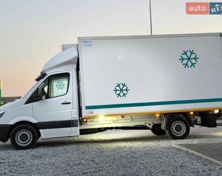 Мерседес Sprinter, объемом двигателя 2.2 л и пробегом 200 тыс. км за 21900 $, фото 14 на Automoto.ua
