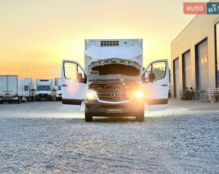 Мерседес Sprinter, объемом двигателя 2.2 л и пробегом 200 тыс. км за 21900 $, фото 28 на Automoto.ua