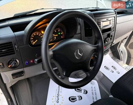Мерседес Sprinter, объемом двигателя 2.2 л и пробегом 200 тыс. км за 21900 $, фото 40 на Automoto.ua