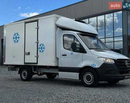 Мерседес Sprinter, объемом двигателя 2.2 л и пробегом 181 тыс. км за 26900 $, фото 3 на Automoto.ua