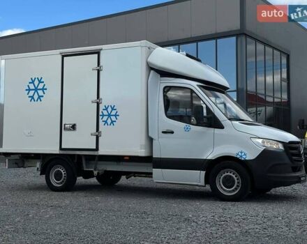 Мерседес Sprinter, объемом двигателя 2.2 л и пробегом 181 тыс. км за 26900 $, фото 2 на Automoto.ua