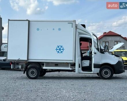 Мерседес Sprinter, объемом двигателя 2.2 л и пробегом 175 тыс. км за 27900 $, фото 14 на Automoto.ua
