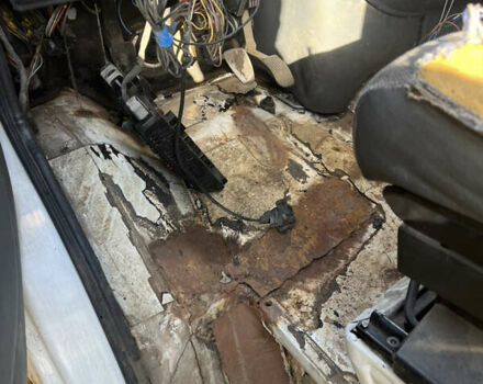 Мерседес Sprinter 2005 у Гайсине на Automoto.ua Мерседес Sprinter, об'ємом двигуна 0 л та пробігом 300 тис. км за 2350 $, фото 9 на Automoto.ua