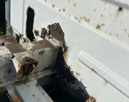 Мерседес Sprinter 2005 у Гайсине на Automoto.ua Мерседес Sprinter, об'ємом двигуна 0 л та пробігом 300 тис. км за 2350 $, фото 4 на Automoto.ua