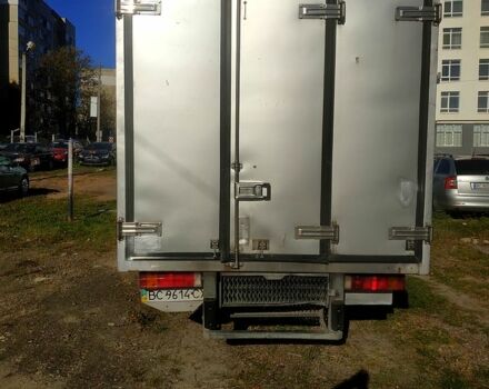 Мерседес Sprinter, объемом двигателя 2.2 л и пробегом 318 тыс. км за 6200 $, фото 2 на Automoto.ua