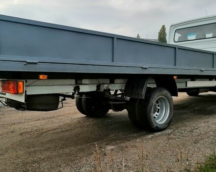 Мерседес Sprinter, объемом двигателя 2.2 л и пробегом 260 тыс. км за 15500 $, фото 4 на Automoto.ua