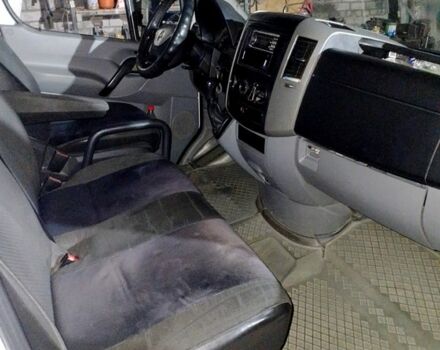 Мерседес Sprinter, объемом двигателя 22 л и пробегом 328 тыс. км за 16000 $, фото 5 на Automoto.ua