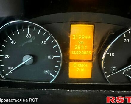 Мерседес Sprinter, объемом двигателя 2.1 л и пробегом 320 тыс. км за 18000 $, фото 2 на Automoto.ua