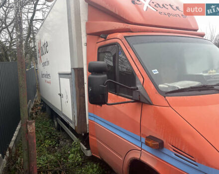 Мерседес Sprinter, объемом двигателя 2.69 л и пробегом 515 тыс. км за 13800 $, фото 2 на Automoto.ua