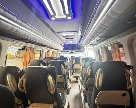 Мерседес Sprinter, объемом двигателя 2.99 л и пробегом 270 тыс. км за 52000 $, фото 12 на Automoto.ua