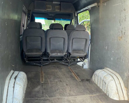 Мерседес Sprinter, объемом двигателя 2.3 л и пробегом 413 тыс. км за 4450 $, фото 7 на Automoto.ua