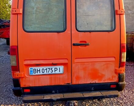 Мерседес Sprinter, объемом двигателя 2.3 л и пробегом 400 тыс. км за 5500 $, фото 7 на Automoto.ua