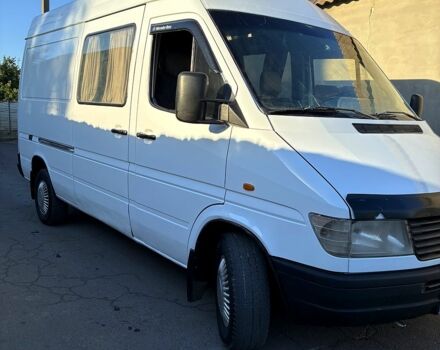 Мерседес Sprinter 1998 в Николаеве на Automoto.ua Мерседес Sprinter, объемом двигателя 2.9 л и пробегом 300 тыс. км за 5000 $, фото 1 на Automoto.ua