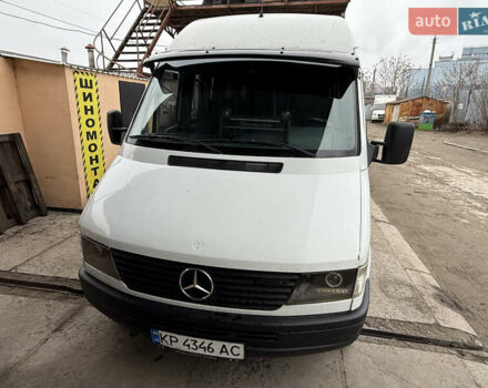 Мерседес Sprinter, объемом двигателя 0 л и пробегом 300 тыс. км за 8500 $, фото 9 на Automoto.ua