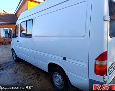 Мерседес Sprinter, объемом двигателя 2.2 л и пробегом 600 тыс. км за 9500 $, фото 2 на Automoto.ua